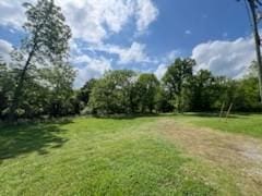 Listing photo 3 for 1049 Madison Creek Rd, Goodlettsville TN 37072