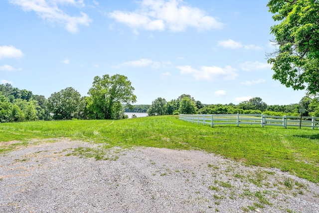 16 Creekmore Ln, Bumpus Mills, TN 37028