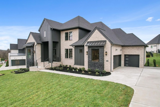 view of front of house with a front yard