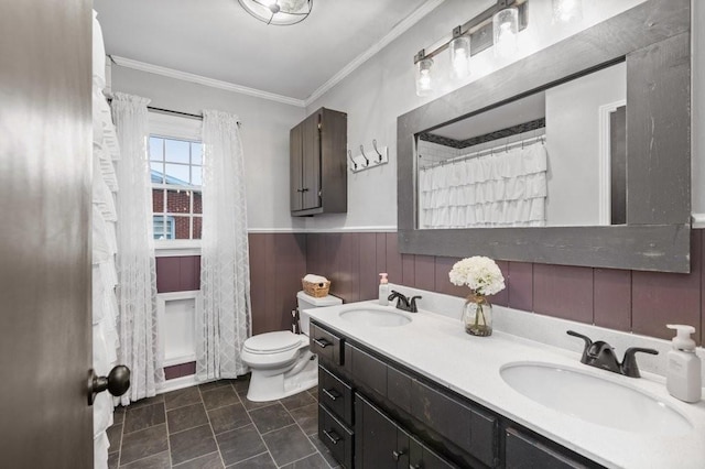 bathroom with tile patterned flooring, vanity, ornamental molding, a shower with curtain, and toilet