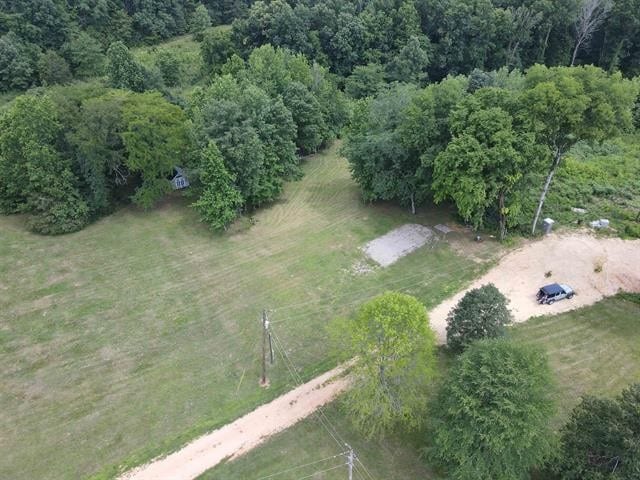 135 Tater Bug Ln, Clifton TN, 38425 land for sale