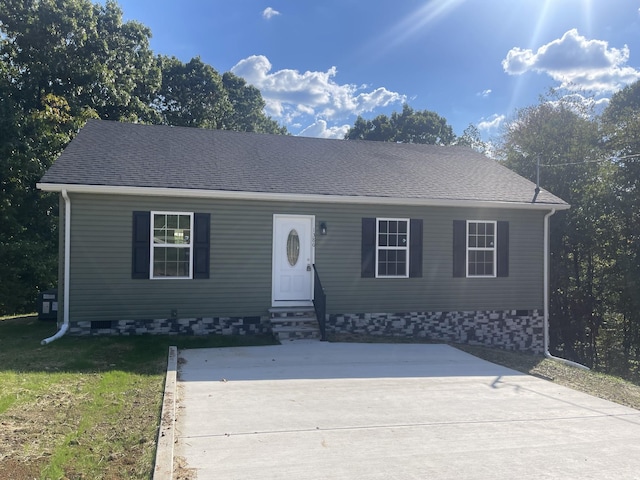 single story home featuring entry steps