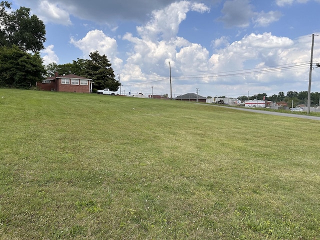 750 N Chancery St, Mcminnville, TN 37110 - photo 1