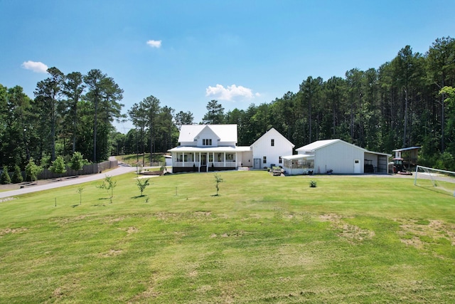 view of front of home featuring a front lawn