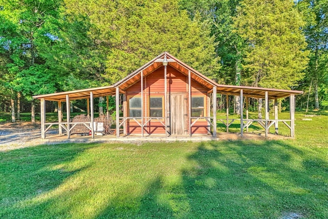 view of outbuilding