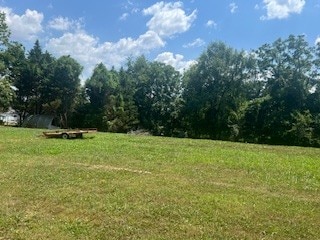 Listing photo 3 for 0 Sherry St, Winchester TN 37398