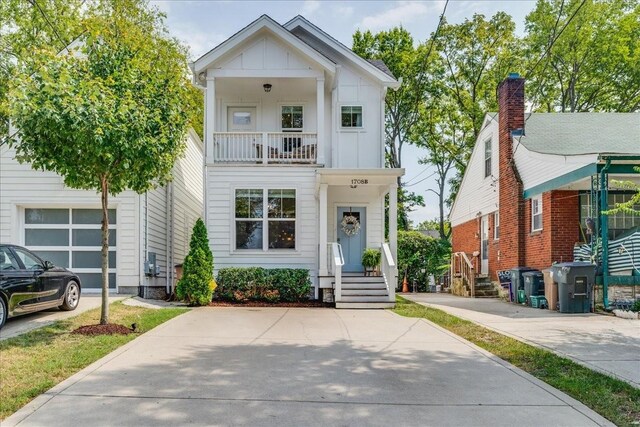 view of front of home with a balcony