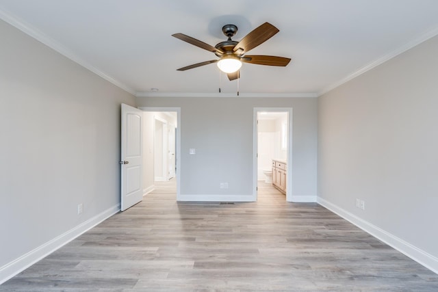 124 Lookout Ln, Pulaski, TN 38478 - unfurnished bedroom with light wood-style flooring, baseboards, connected bathroom, and ornamental molding