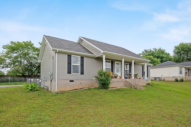 view of front of home featuring a front lawn and covered porch