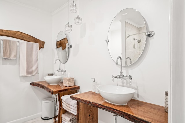 bathroom featuring crown molding