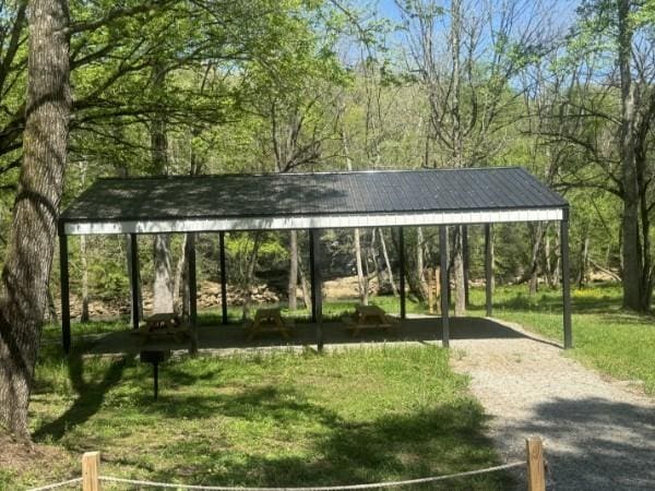 49 Hidden River Rd, Rock Island, TN 38581