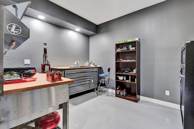 1033 Carter Rd SE, Old Fort, TN 37362 - interior space with concrete floors
