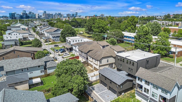 drone / aerial view with a view of city