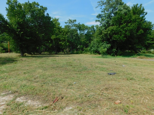 312 N Maple Ave, Waverly, TN 37185