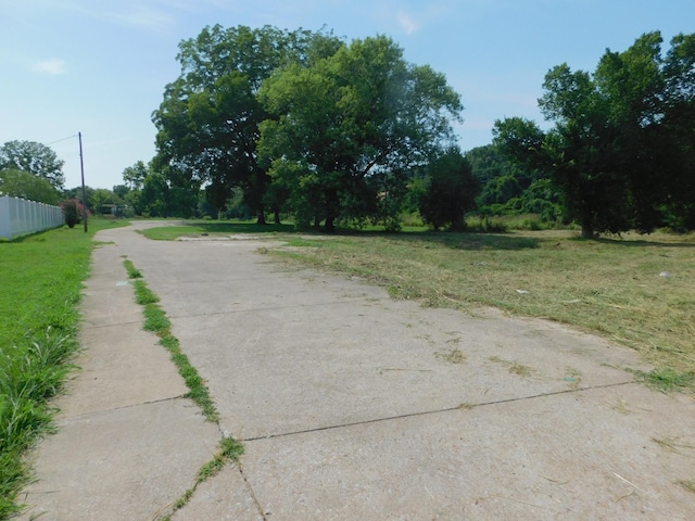 312 N Maple Ave, Waverly, TN 37185