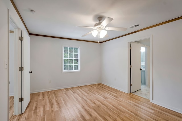 unfurnished bedroom featuring ornamental molding, light hardwood / wood-style flooring, and ceiling fan