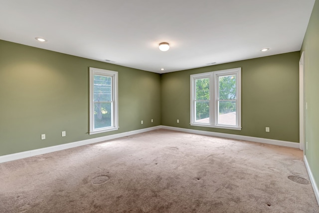 empty room featuring carpet