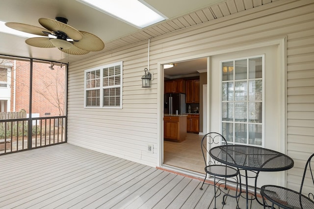 deck with ceiling fan