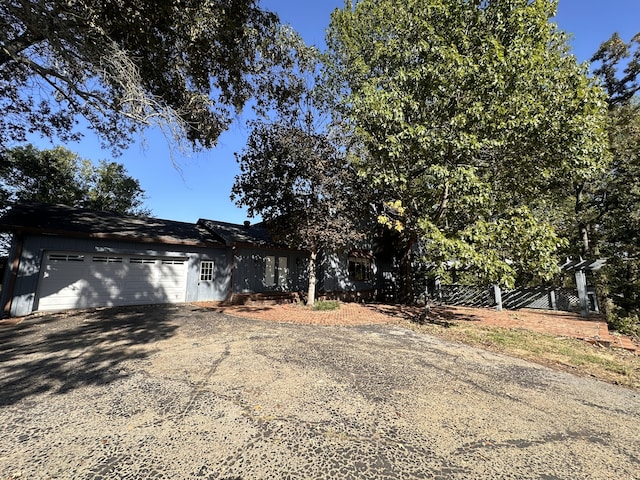 view of front facade with a garage