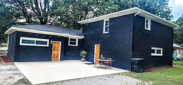 view of front of home featuring a patio area