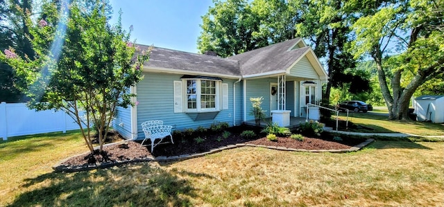 view of front of home with a front yard