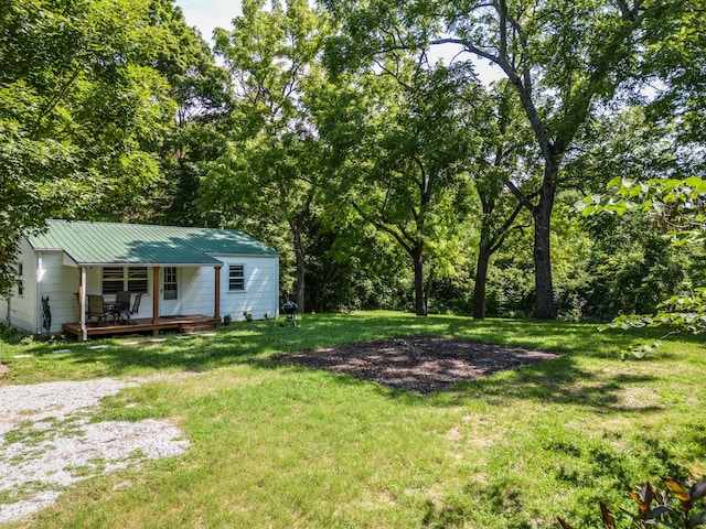 view of yard with a porch