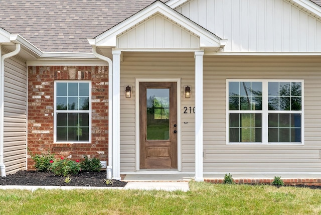 view of doorway to property