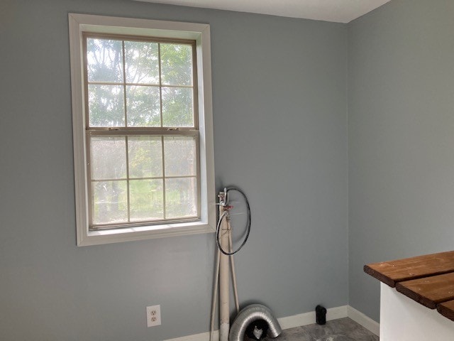 laundry room featuring plenty of natural light and hookup for a washing machine