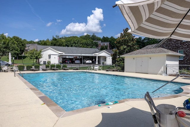 view of pool featuring a patio area