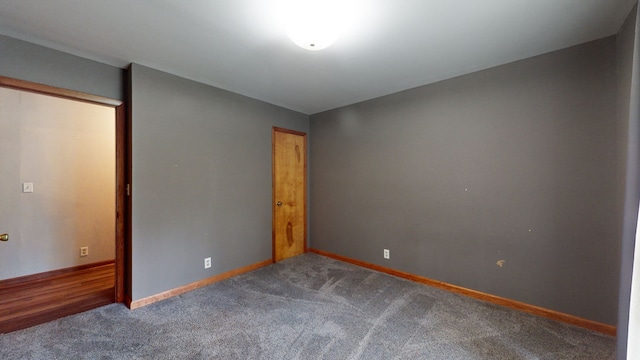 unfurnished bedroom with carpet