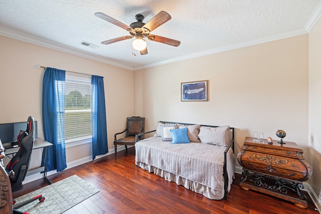 bedroom featuring a textured ceiling, ceiling fan, hardwood / wood-style floors, and crown molding