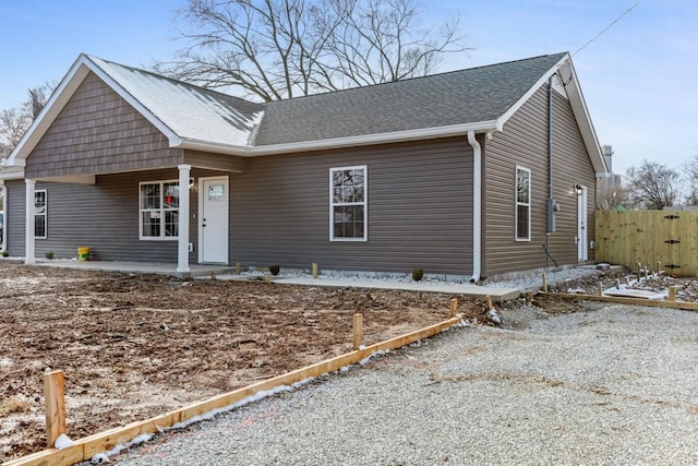 view of front of property