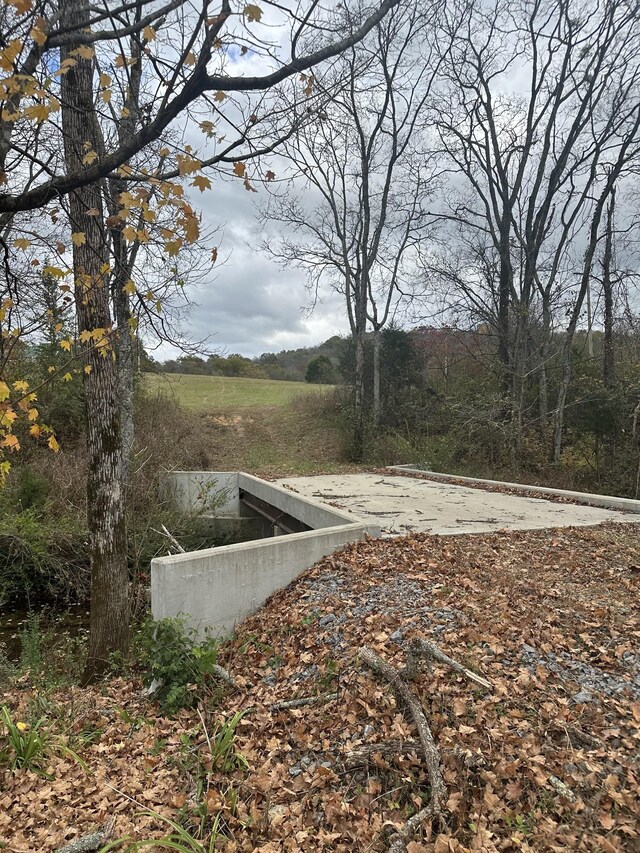 772 Rock Bridge Rd, Bethpage, TN 37022