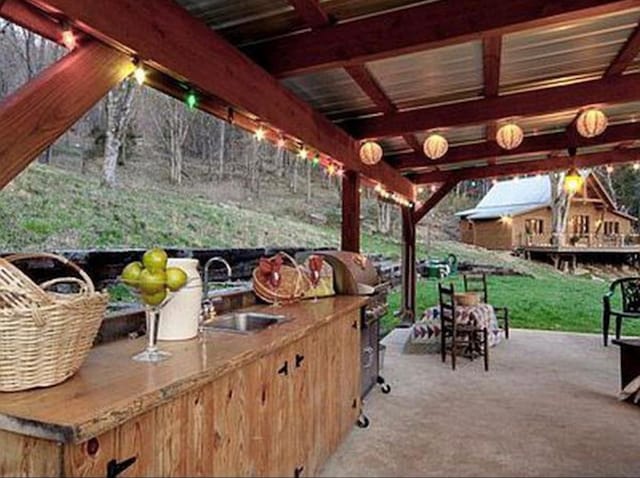 view of patio featuring an outdoor wet bar