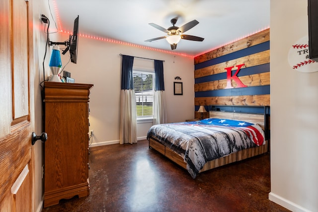 bedroom with ceiling fan