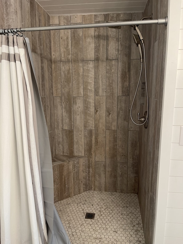 bathroom with walk in shower