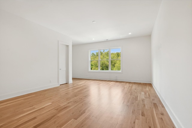 empty room featuring light hardwood / wood-style flooring