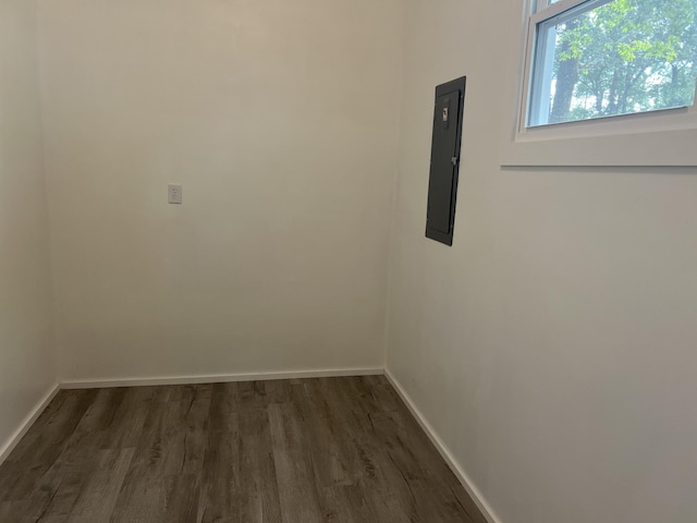 spare room featuring dark hardwood / wood-style floors