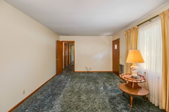 sitting room with carpet