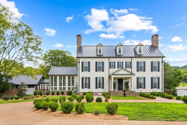 exterior space with a front yard