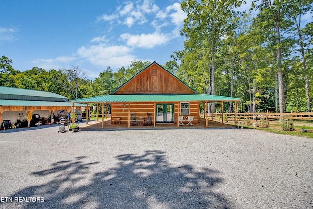 exterior space with an outbuilding