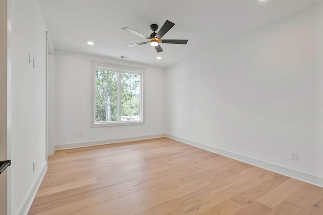 unfurnished room featuring visible vents, baseboards, a ceiling fan, light wood-style flooring, and recessed lighting