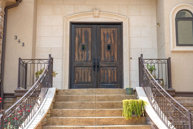 view of property entrance