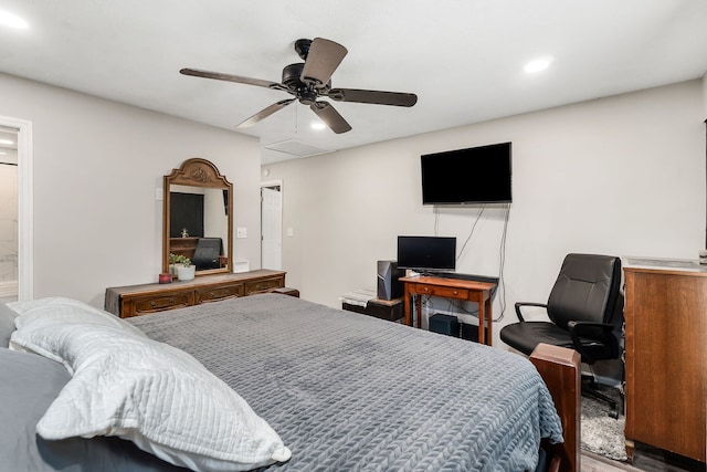 bedroom featuring ceiling fan