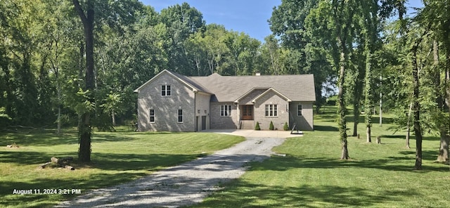 view of front of house with a front yard