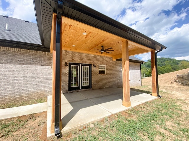 view of patio / terrace with a ceiling fan