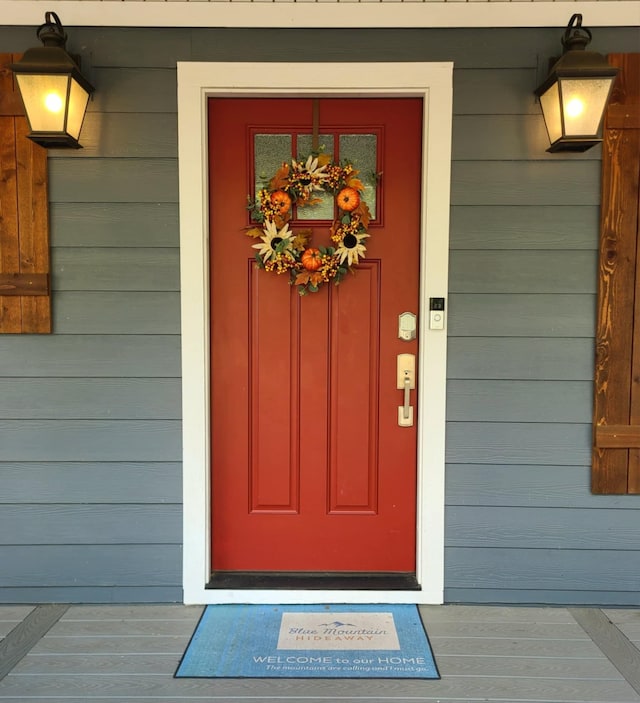 view of doorway to property