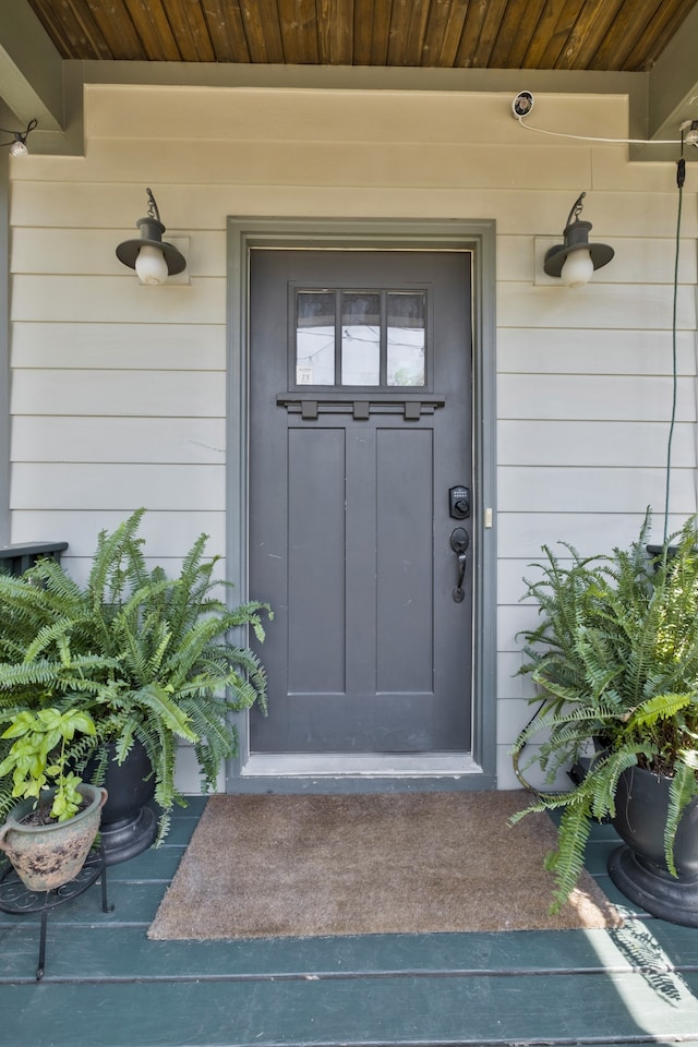 view of property entrance