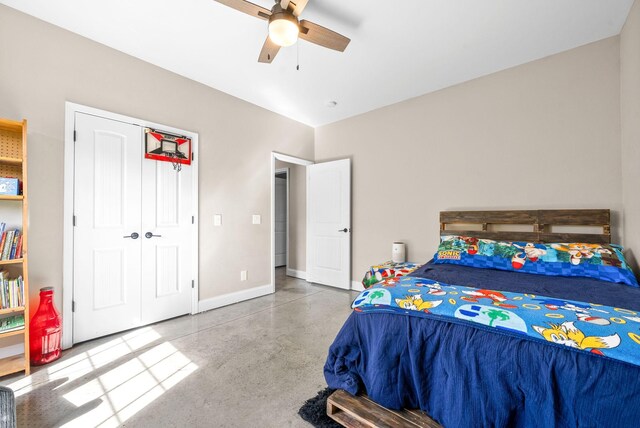 bedroom with a closet and ceiling fan