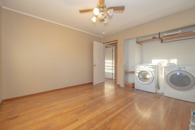 clothes washing area featuring independent washer and dryer, hardwood / wood-style flooring, ceiling fan, and crown molding